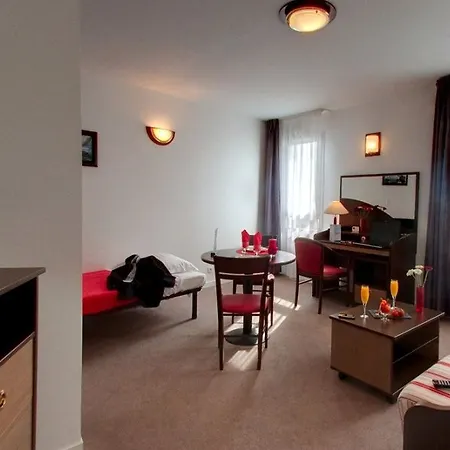 Appart'city Confort Aparthotel Brest