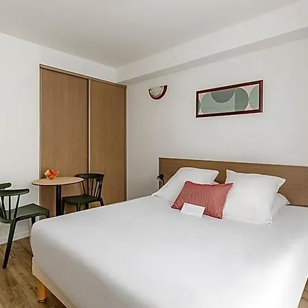 Appart'city Confort Aparthotel 3*
