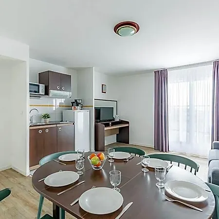 Appart'city Confort Aparthotel 3*